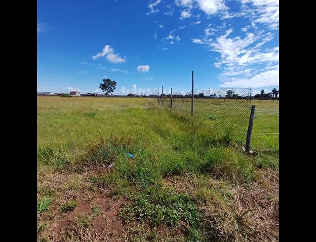 1,118M² VACANT LAND FOR SALE IN RIVERSDALE